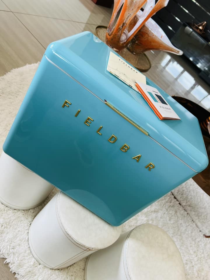 24L Bazaruto Blue Gin Trunk Field Bar