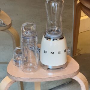Authentic Glossy Mini Smeg Blender