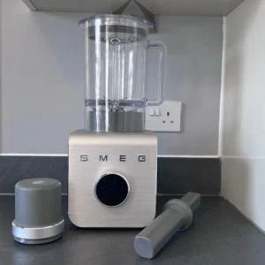 Buy High Performance White Smeg Blender