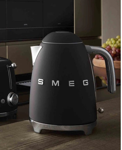 Durable Black Matt Smeg 1.7LKettle