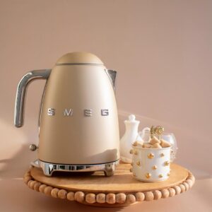 Smeg Design Champagne Kettle 1.7L 7cups