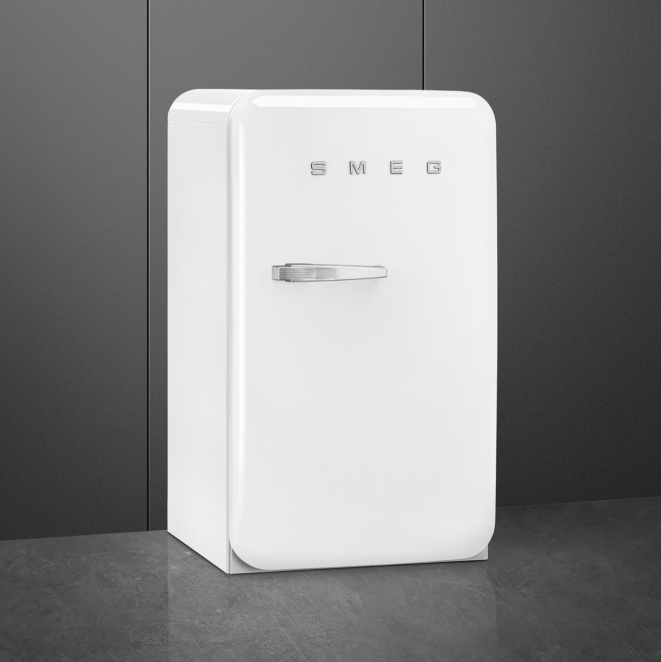 Buy Smeg 130L White Refrigerator Fridge FAB10HRWH5 - view 4