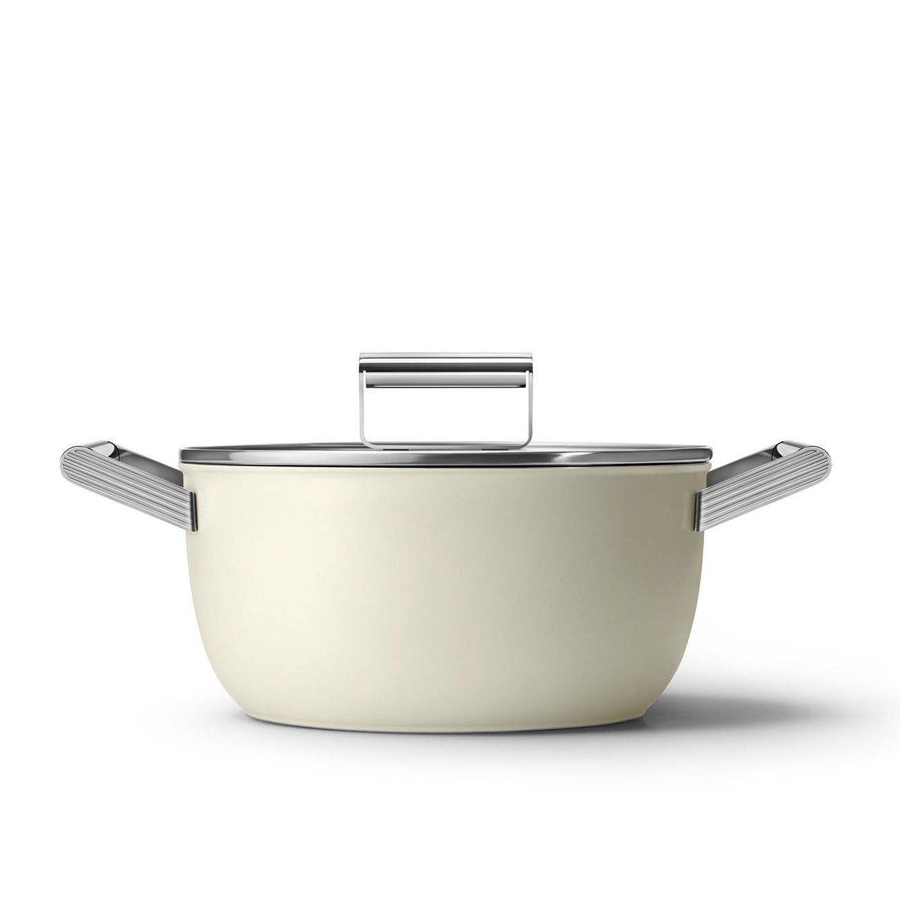 Smeg CSF2412CRM 24cm Non-Stick Casserole Pan - Cream